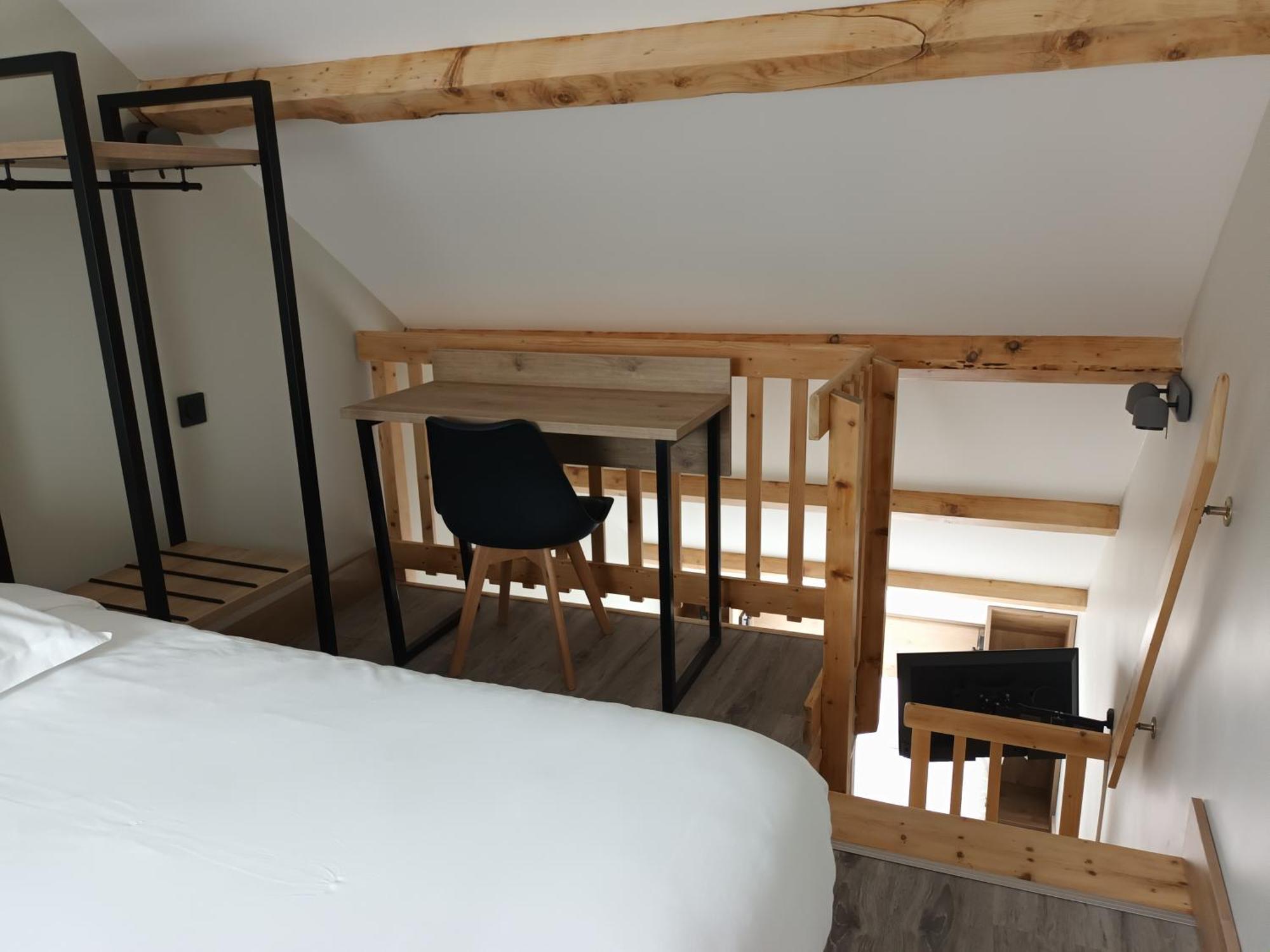 Hotel-Restaurant Logis L'Aubrac لاغيول المظهر الخارجي الصورة