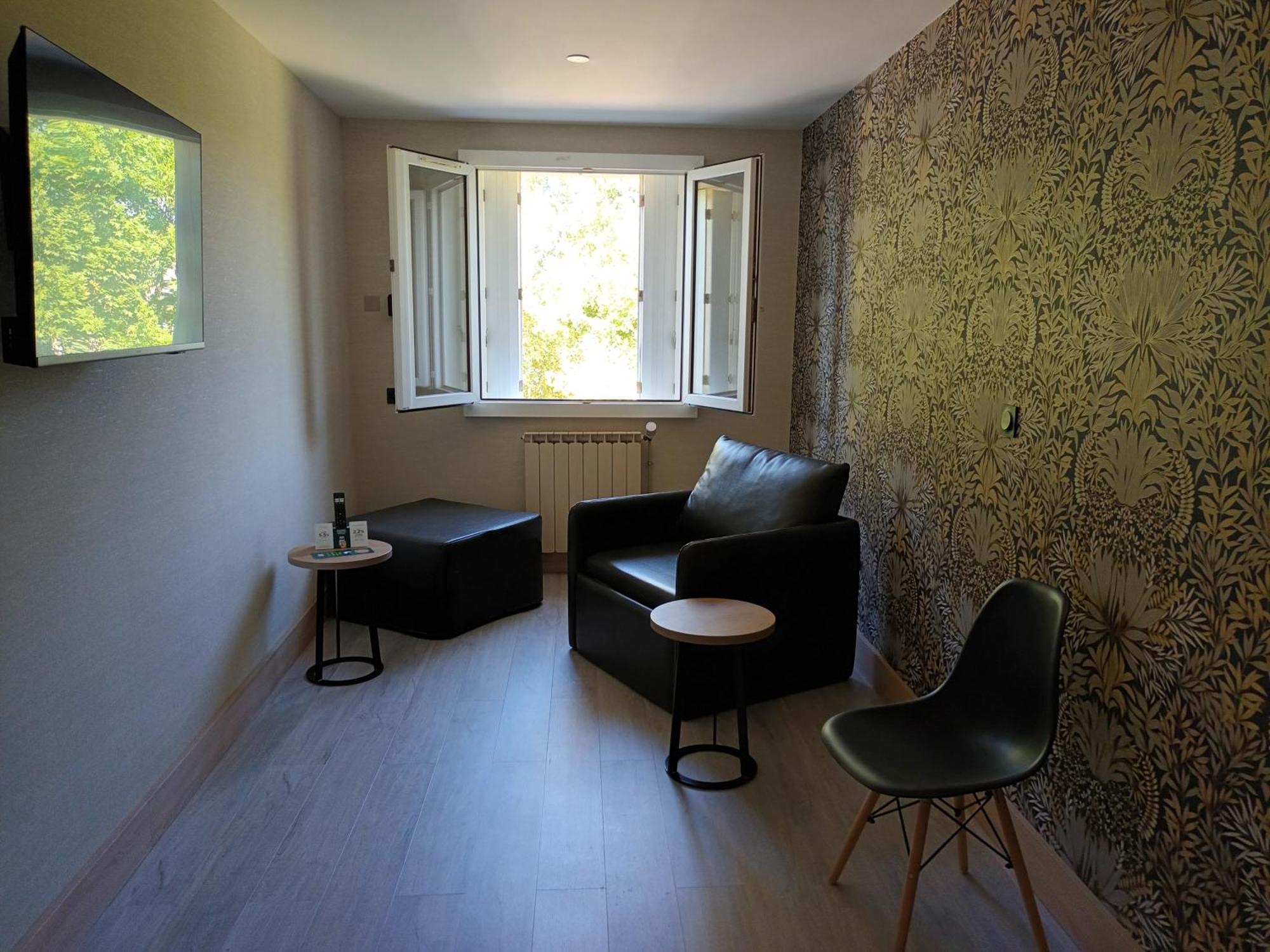 Hotel-Restaurant Logis L'Aubrac لاغيول المظهر الخارجي الصورة